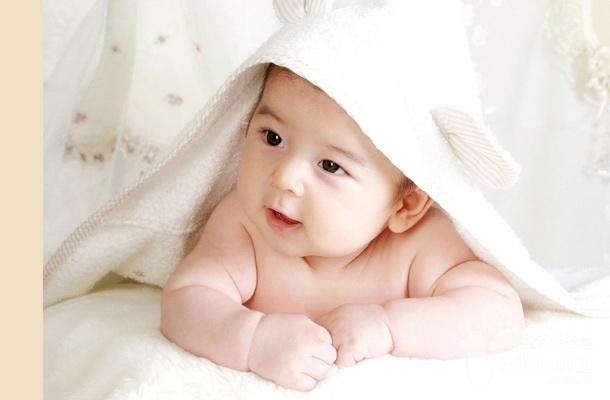 嬰兒生辰八字取名