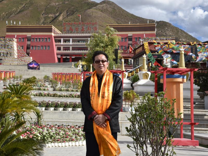 海真老師2018年于西藏拉薩授課留影